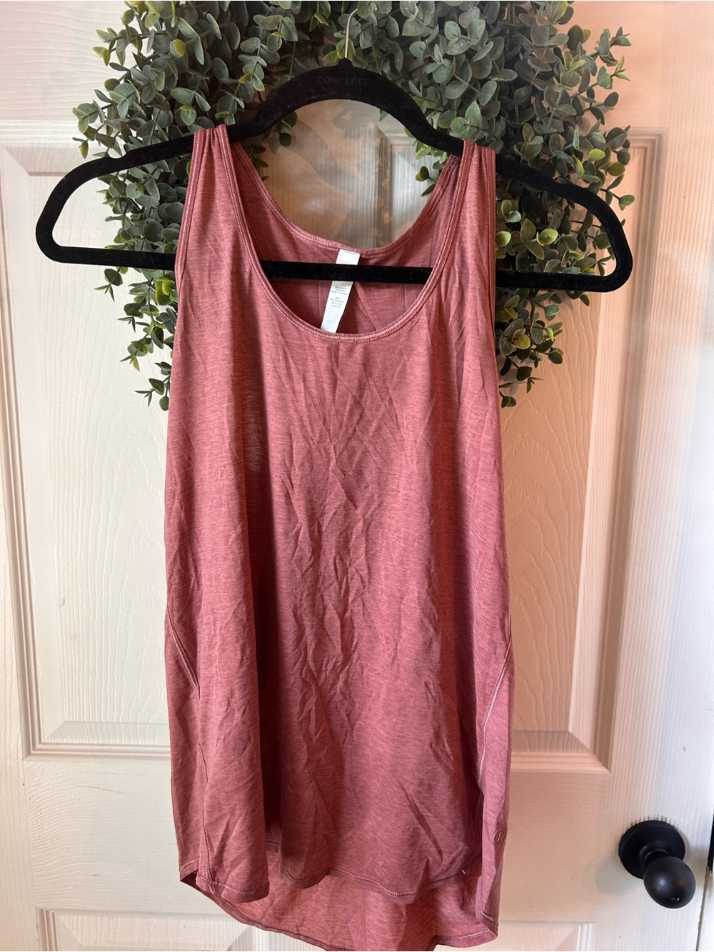 lululemon athletica Dusty Rose Scoop Neck Tank